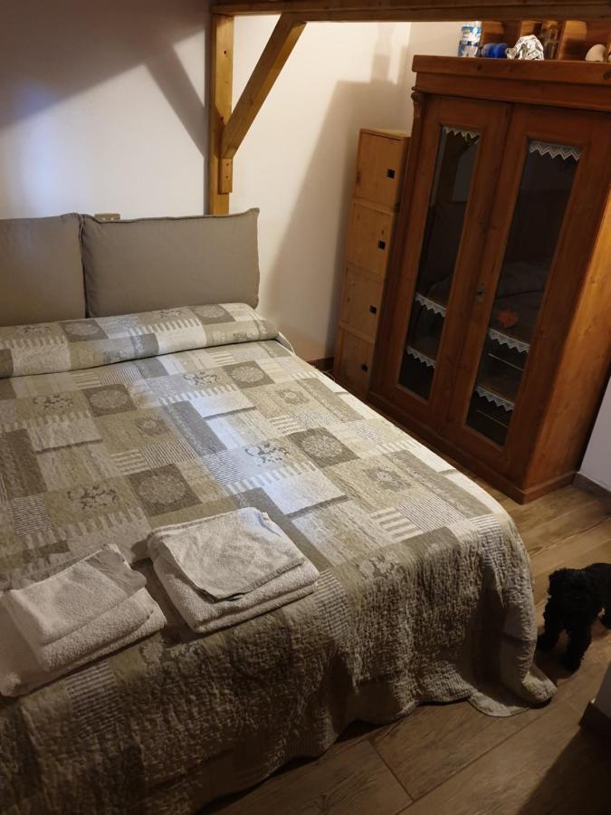 Antico Convento Apartment Moniga del Garda Exterior foto